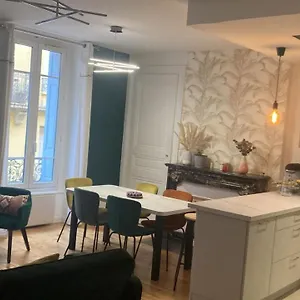  Maison d'hôtes En Haussmannien En Centre France